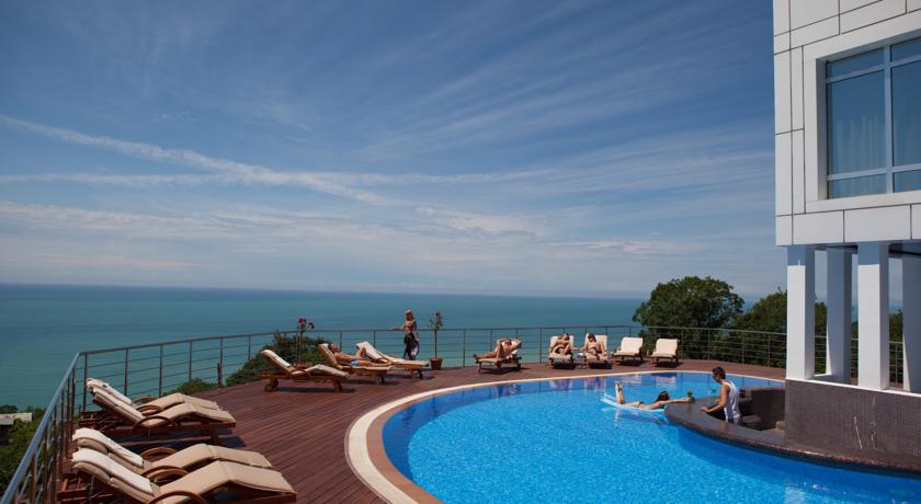 Imagen de la piscina del Hotel Villa Atmosfera. Foto 13