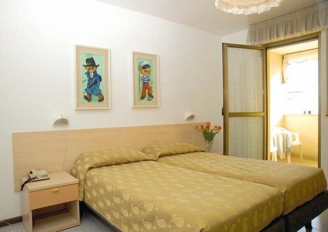 Imagen de la habitación del Hotel Villa Augusta, Grado. Foto 8
