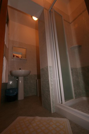 Imagen de la habitación del Hotel Villa Augusta, Grado. Foto 15