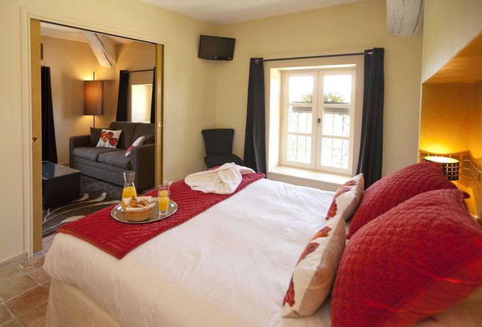 Imagen de la habitación del Hotel Villa Augusta, Saint-Paul-Trois-Chateaux. Foto 9
