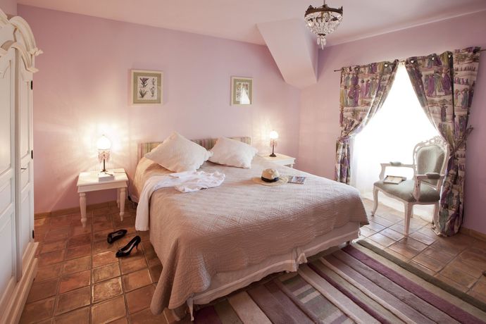 Imagen de la habitación del Hotel Villa Augusta, Saint-Paul-Trois-Chateaux. Foto 13