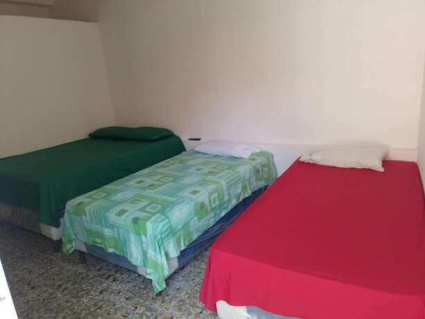 Imagen de la habitación del Hotel Villa Aurora, Flores. Foto 4