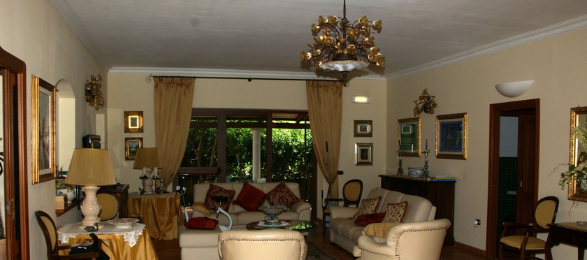 Imagen de los interiores del Hotel Villa Aurora, Le Castella. Foto 7