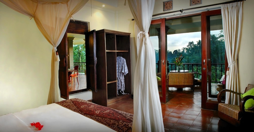 Imagen de la habitación del Hotel Villa Awang Awang. Foto 11