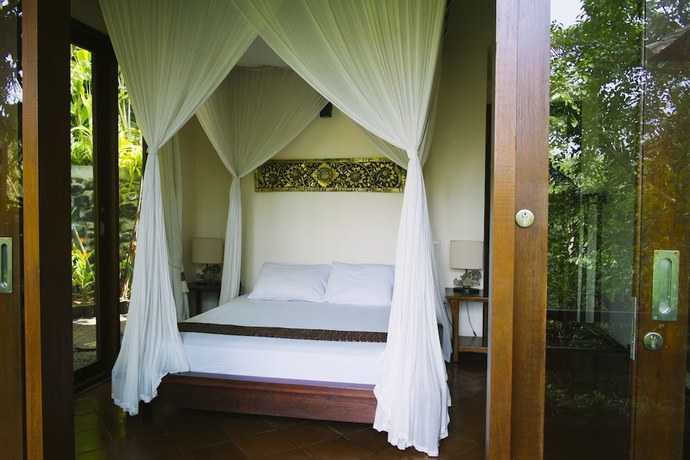 Imagen de la habitación del Hotel Villa Awang Awang. Foto 12