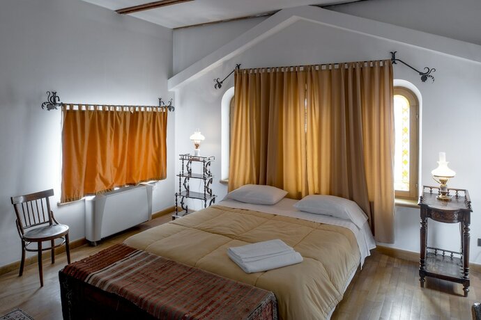 Imagen de la habitación del Hotel Villa Ayghedzor. Foto 3