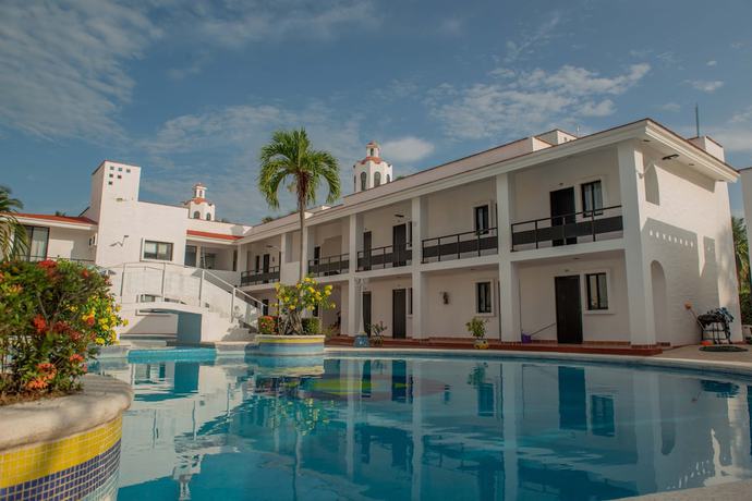 Imagen de la piscina del Hotel Villa Azul, Barra de Navidad. Foto 20