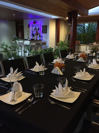 Imagen del bar/restaurante del Hotel Villa Baan Phu Prana. Foto 1