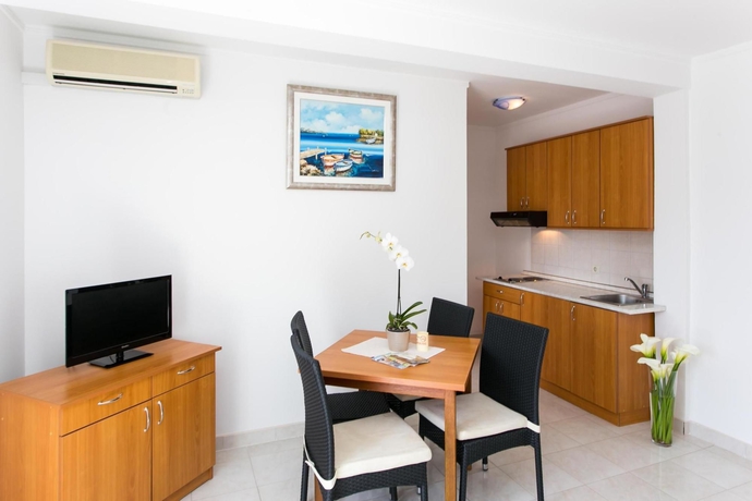 Imagen de la habitación del Hotel Villa Babilon. Foto 4