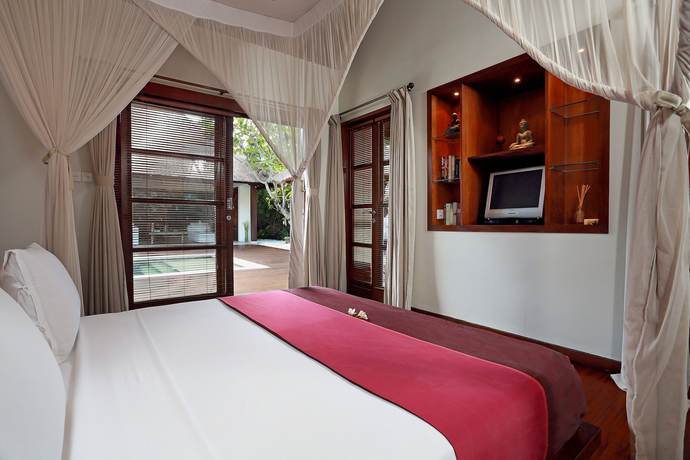 Imagen de la habitación del Hotel Villa Bali Asri Seminyak. Foto 19
