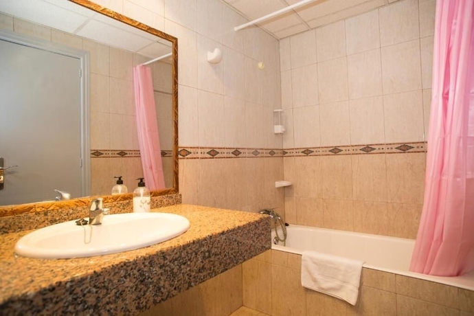 Imagen de la habitación del Hotel Villa Barbara. Foto 4