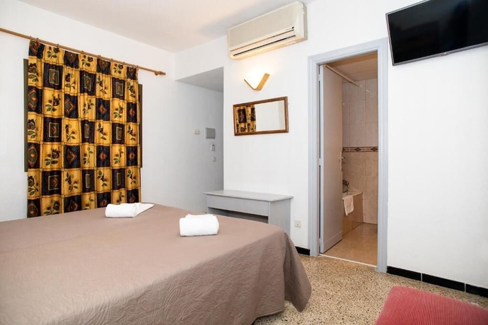 Imagen de la habitación del Hotel Villa Barbara. Foto 7