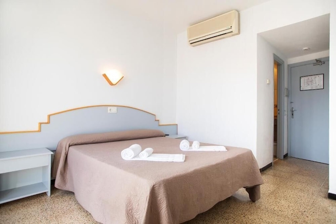 Imagen de la habitación del Hotel Villa Barbara. Foto 9