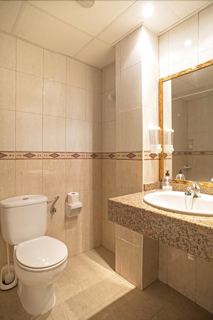 Imagen de la habitación del Hotel Villa Barbara. Foto 11