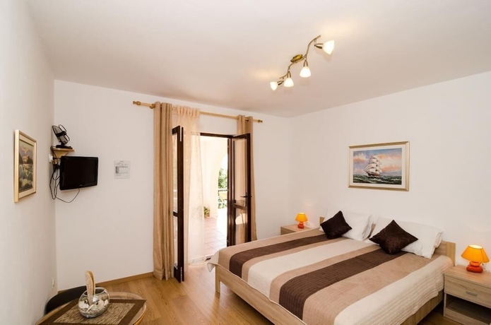 Imagen de la habitación del Hotel Villa Barbara, MLINI. Foto 2