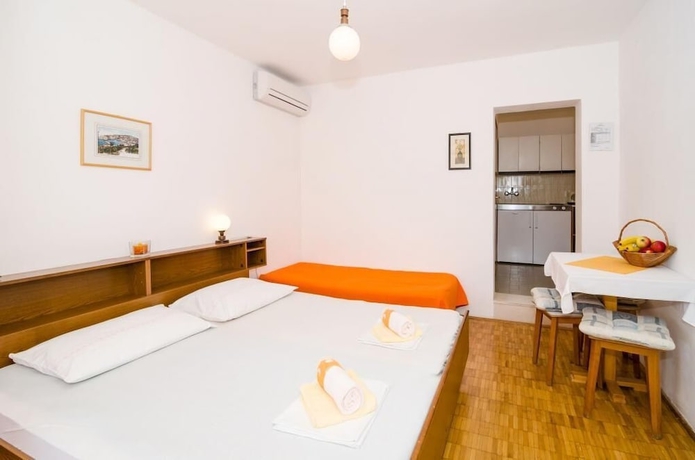 Imagen de la habitación del Hotel Villa Barbara, MLINI. Foto 18