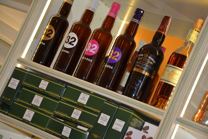 Imagen del bar/restaurante del Hotel Villa Barbarich. Foto 4