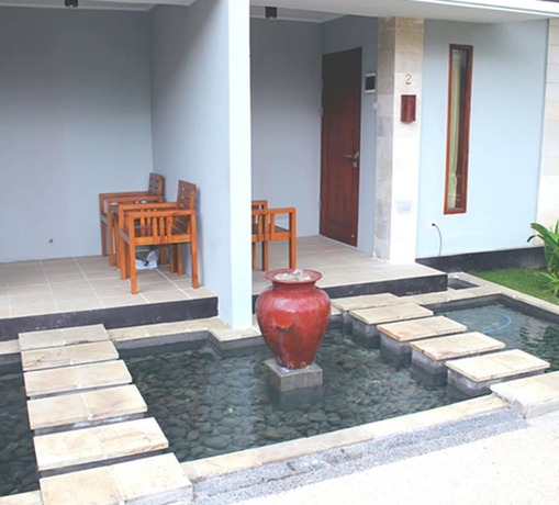 Imagen de la habitación del Hotel Villa Bau Nyale. Foto 15