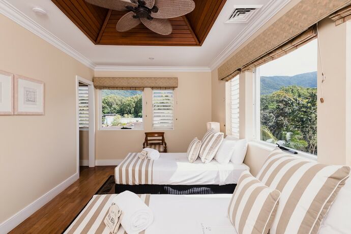 Imagen general del Hotel Villa Beach Palm Cove. Foto 1