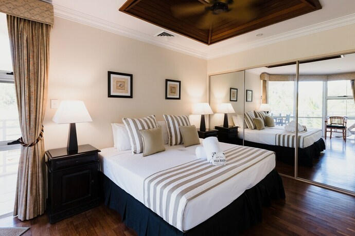 Imagen de la habitación del Hotel Villa Beach Palm Cove. Foto 30
