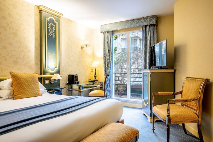 Imagen de la habitación del Hotel Villa Beaumarchais. Foto 11