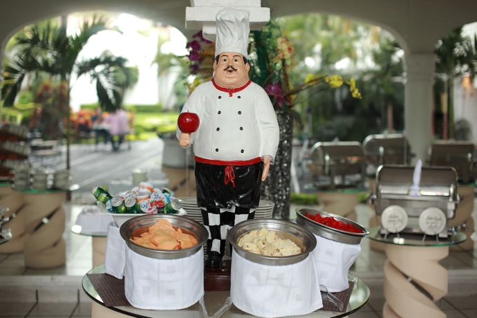 Imagen del bar/restaurante del Hotel Villa Bejar Cuernavaca. Foto 5