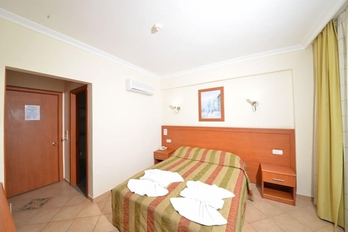Imagen de la habitación del Hotel Villa Beldeniz. Foto 6