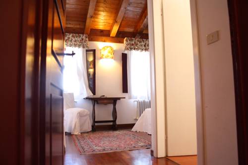 Imagen de la habitación del Hotel Villa Belfiore. Foto 9
