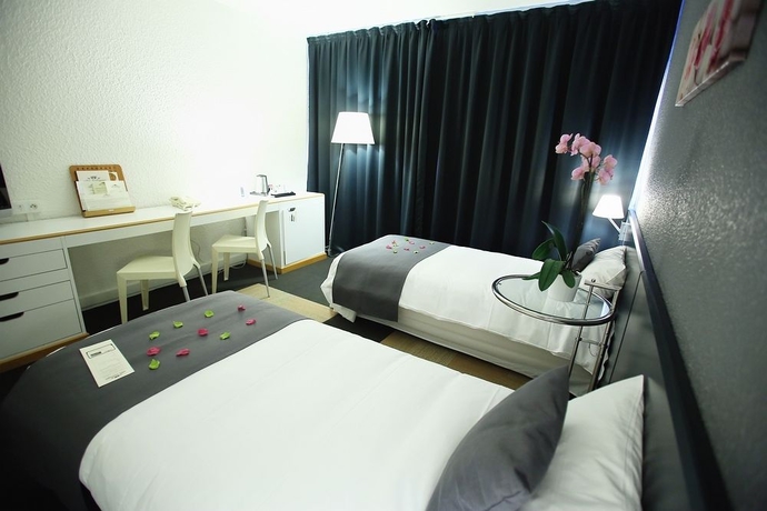 Imagen de la habitación del Hotel Villa Bellagio Blois. Foto 3