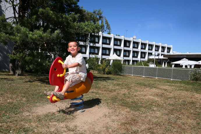 Imagen de los exteriores del Hotel Villa Bellagio Blois. Foto 10