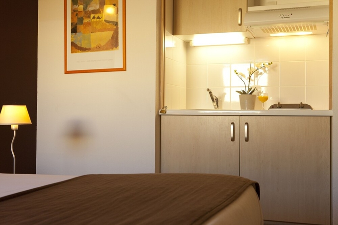 Imagen de la habitación del Hotel Villa Bellagio Montpellier. Foto 11