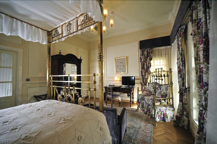 Imagen de la habitación del Hotel Villa Belle Epoque. Foto 12