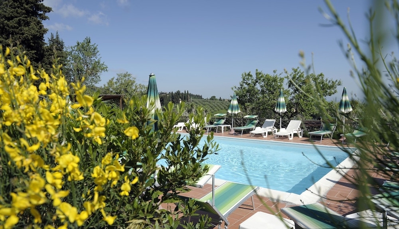 Imagen de la piscina del Hotel Villa Belvedere, San Gimignano. Foto 19