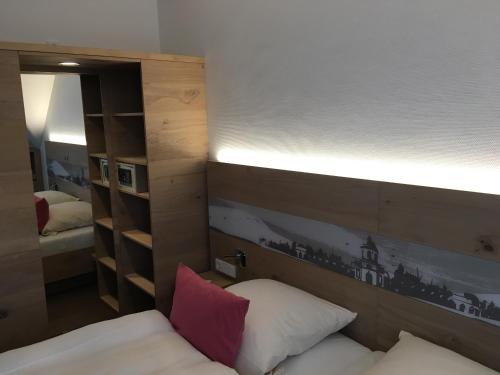 Imagen de la habitación del Hotel Villa Benz garni. Foto 6