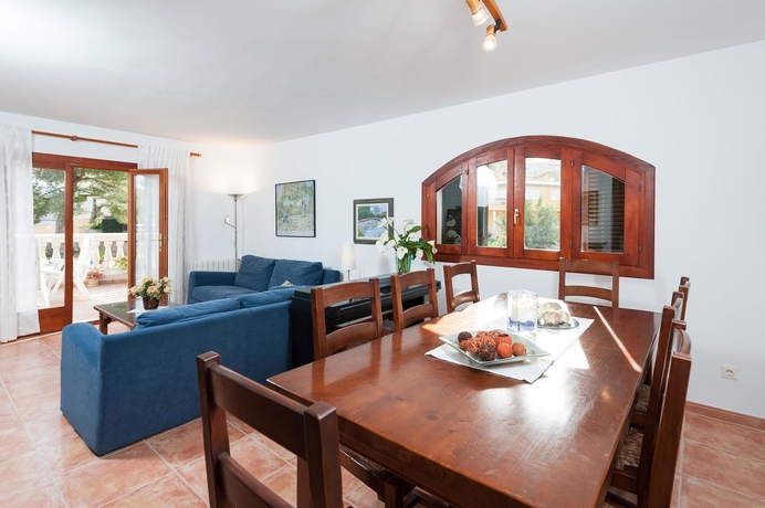 Imagen de la habitación del Hotel Villa Bessó. Foto 10