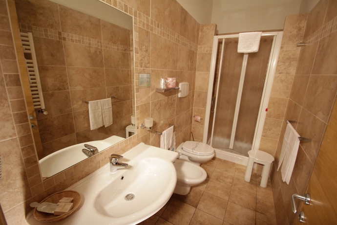 Imagen de la habitación del Hotel Villa Betania. Foto 10