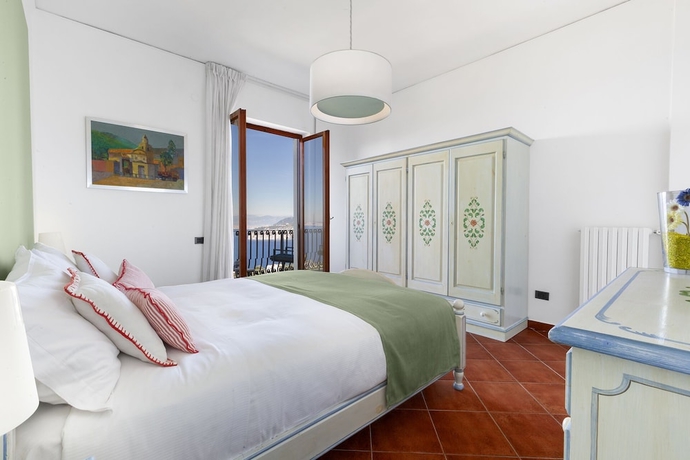 Imagen de la habitación del Hotel Villa Bianca, Sorrento. Foto 10