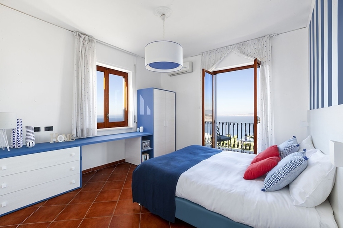 Imagen de la habitación del Hotel Villa Bianca, Sorrento. Foto 12
