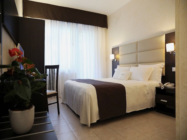 Imagen de la habitación del Hotel Villa, Bisceglie. Foto 6