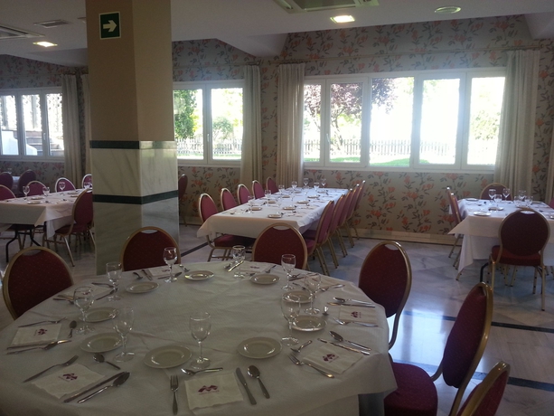 Imagen del bar/restaurante del Hotel Villa Blanca. Foto 3