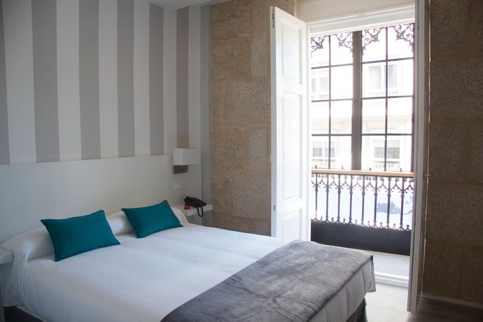 Imagen de la habitación del Hotel Villa Blanca, Tui. Foto 6