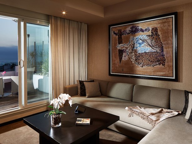 Imagen de la habitación del Hotel Villa Blanca Urban. Foto 12