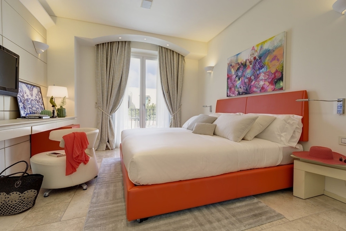 Imagen de la habitación del Hotel Villa Blu Capri. Foto 8