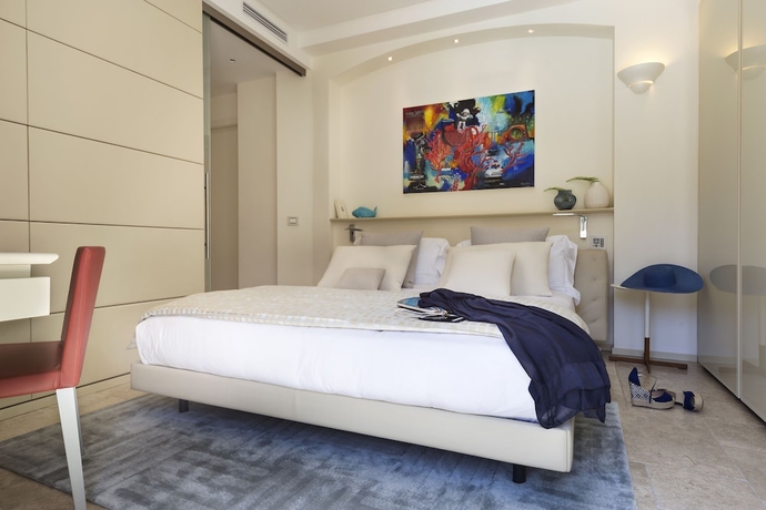 Imagen de la habitación del Hotel Villa Blu Capri. Foto 16