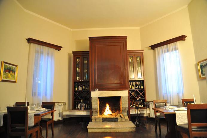 Imagen del bar/restaurante del Hotel Villa Boierului. Foto 3