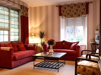 Imagen de los interiores del Hotel Villa Bon Repos. Foto 13