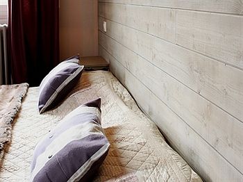 Imagen de la habitación del Hotel Villa Bon Repos. Foto 11