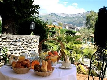 Imagen de los interiores del Hotel Villa Bon Repos. Foto 14