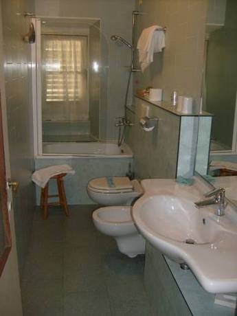 Imagen de la habitación del Hotel Villa Bonera. Foto 14