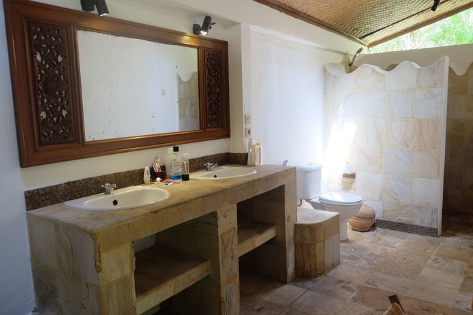 Imagen de la habitación del Hotel Villa Boreh Beach Resort and Spa. Foto 5
